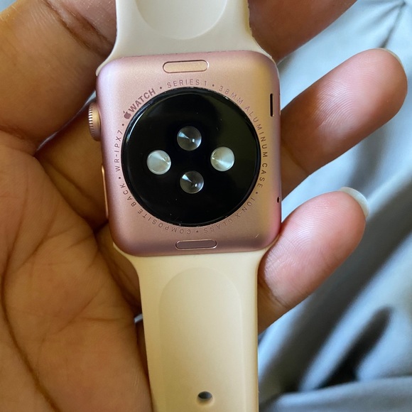 Apple Watch series 1 - Picture 3 of 4